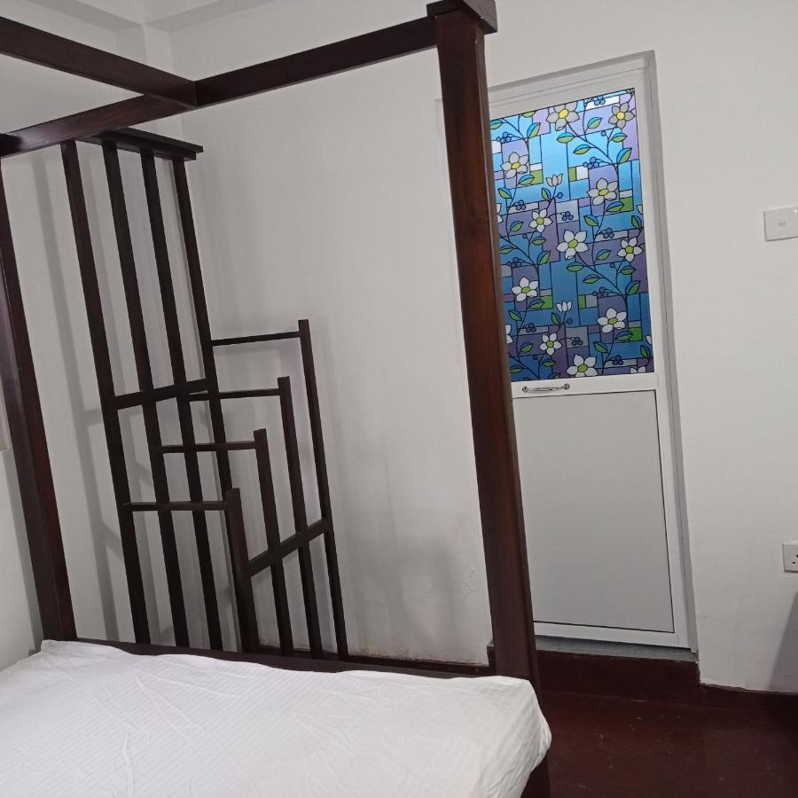 Surf & Salt Apartment Weligama Exterior foto