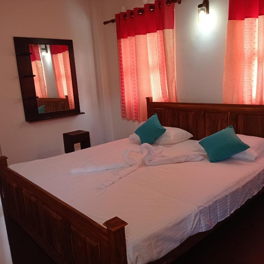 Surf & Salt Apartment Weligama Exterior foto
