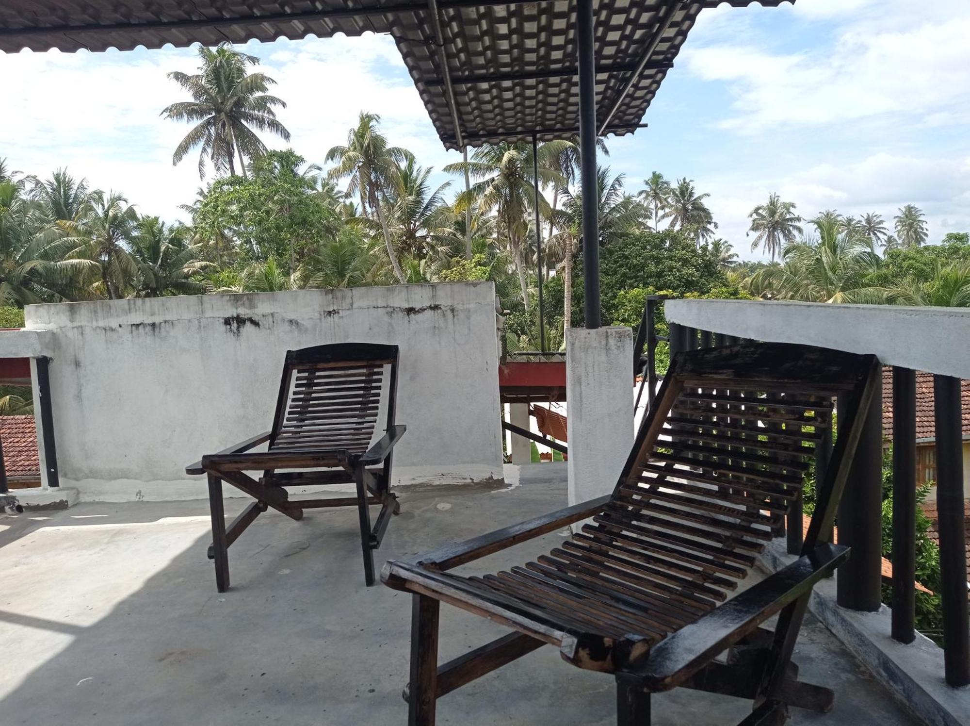 Surf & Salt Apartment Weligama Exterior foto